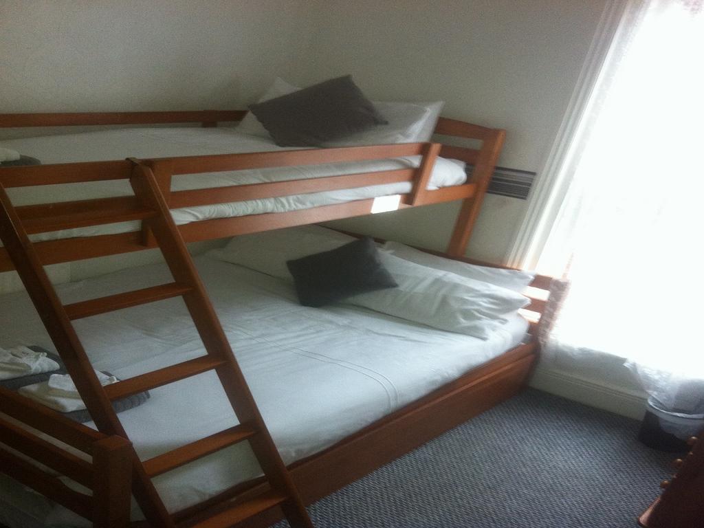 Deneside Guest House Blackpool Room photo